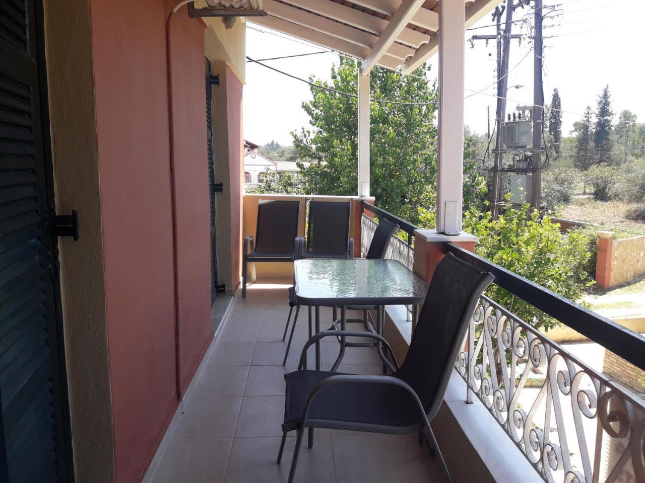 Foteinos Apartments Perivolion Bagian luar foto